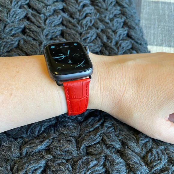 Longvadon Caiman Series Crimson Red (medium) with Black Details Apple Watch Band - Picture 3 of 10